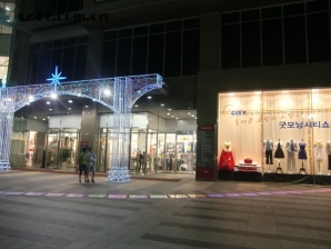 店外的拍攝